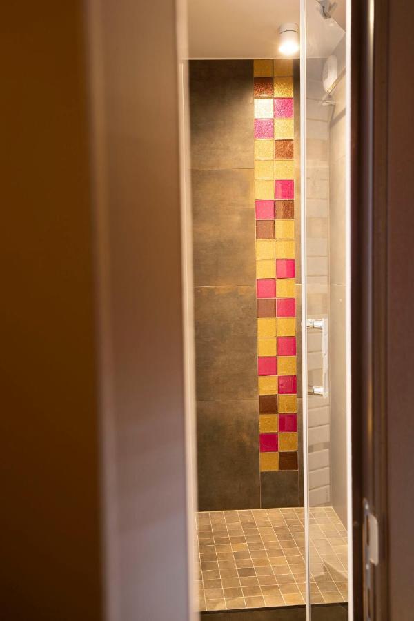 B-Lodge Boutique Hotel Louvain-la-Neuve Esterno foto