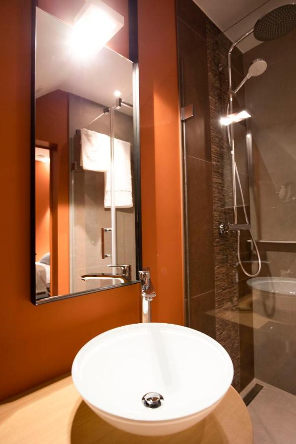 B-Lodge Boutique Hotel Louvain-la-Neuve Esterno foto