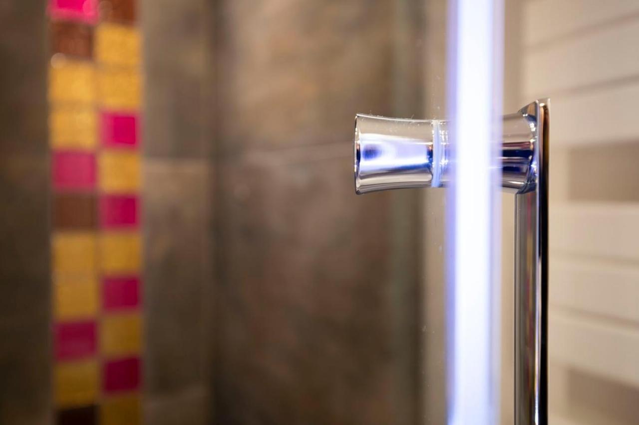 B-Lodge Boutique Hotel Louvain-la-Neuve Esterno foto