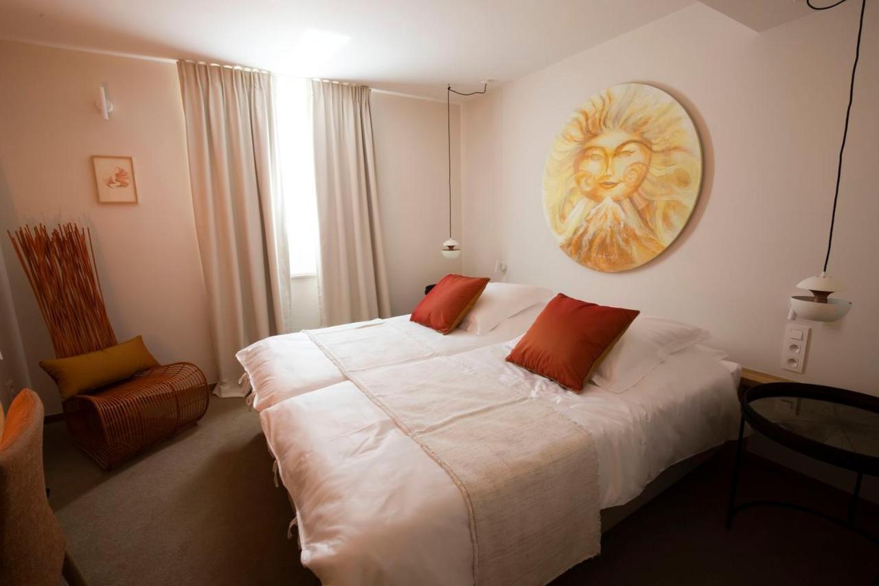 B-Lodge Boutique Hotel Louvain-la-Neuve Esterno foto