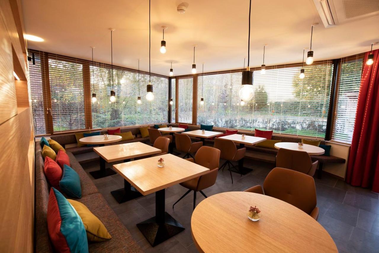 B-Lodge Boutique Hotel Louvain-la-Neuve Esterno foto